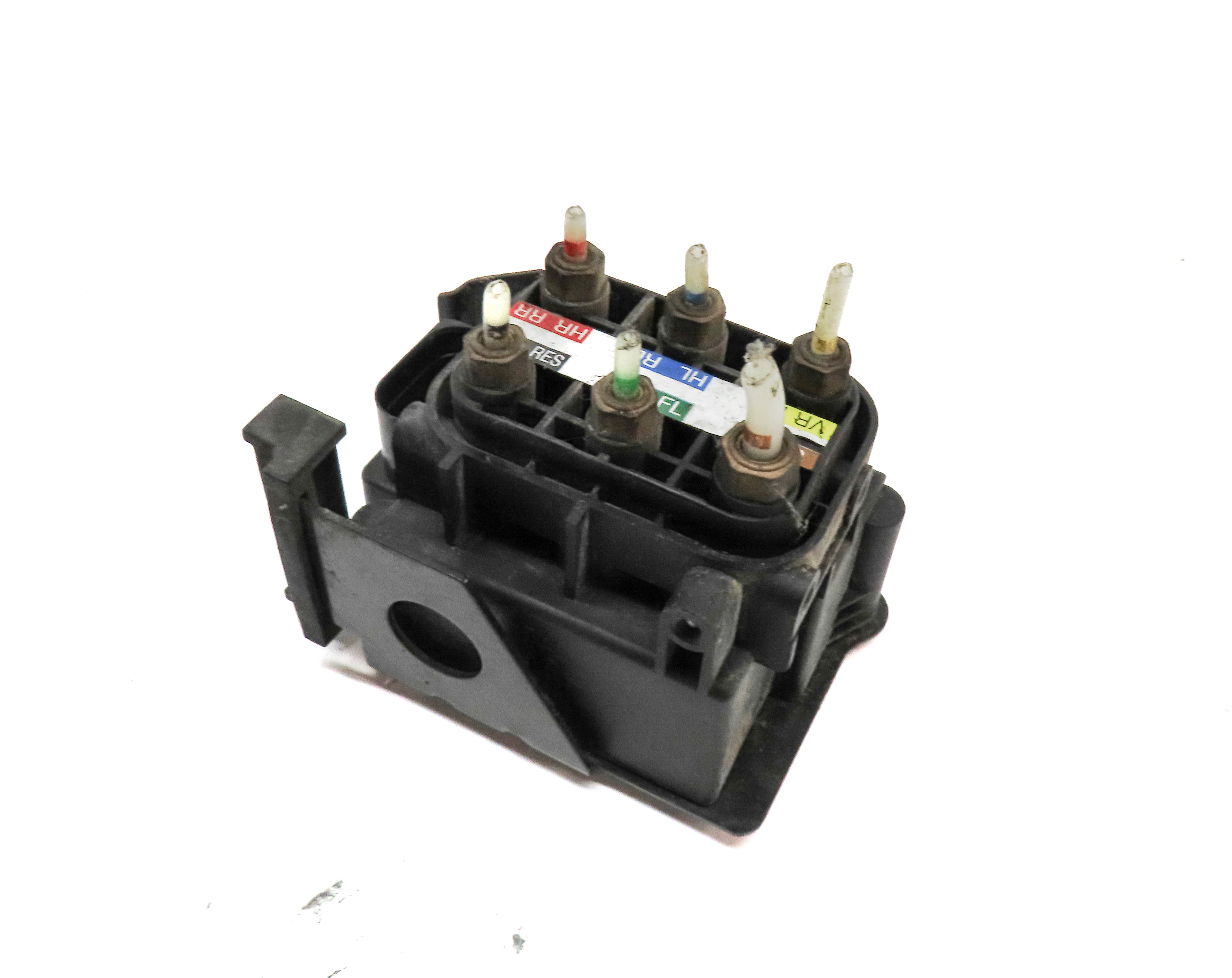 2010 MERCEDES S400 (W221) AIR SUSPENSION CONTROL VALVE BLOCK MODULE — exact item pictured